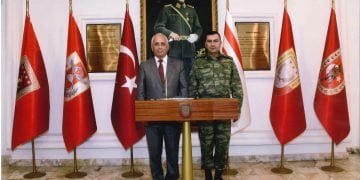 Kıbrıs Türk Barış Kuvvetleri Komutanı Tümgeneral Sn. Yılmaz Yıldırım’a Nezaket Ziyaretinde Bulunuldu